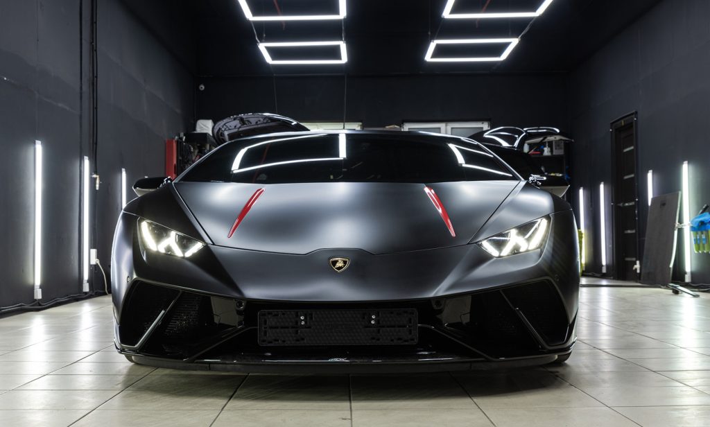 grey matte Lamborghini Huracan